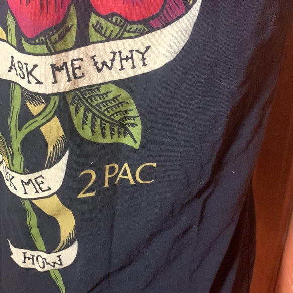 2pac cotton sleeveless shirt w/ “don’t ask me why” “ask me” on back - Picture 5 of 7